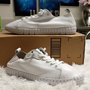 Yokono Made In Spain Women's Sneaks Leather Mis Matched